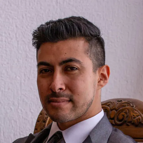 Adolfo Farías